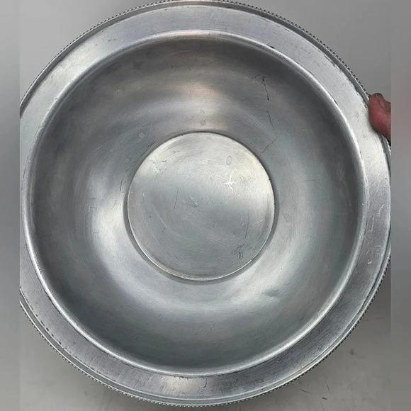 Vintage MCM aluminum Covered Casserole Serving Dish Wood Knob Buenilum Chafing - Picture 7 of 12